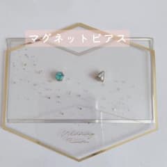 ターコイズマグネットピアスのサムネイル