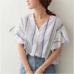 URBAN RESERCH DOORS フレアスリーブ ブラウスのサムネイル