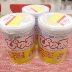 粉ミルク　雪印メグミルク　ぴゅあ　送料込み　3缶のサムネイル