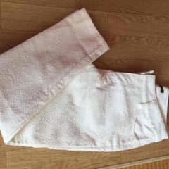 白スキニーのサムネイル