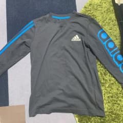 adidas アディダス Tシャツのサムネイル