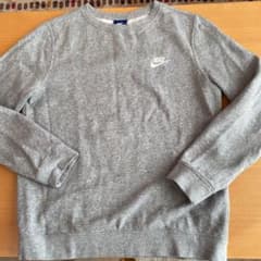 NIKE  160cmトレーナーのサムネイル