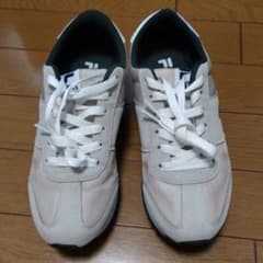 フィラ スニーカー　24.5のサムネイル