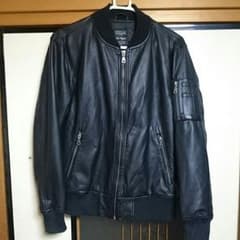 革ジャンのサムネイル