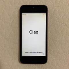 iPhoneSE 第一世代 SpaceGray 64GB SIMフリーのサムネイル