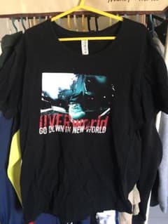 Tシャツ　UVERworldのサムネイル