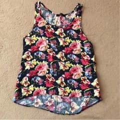 AZUL 花柄トップスのサムネイル