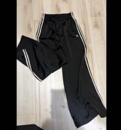 【 adidas 】サテン ワイドレッグ トラックパンツ Lのサムネイル