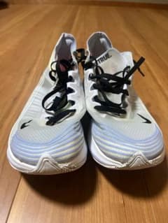 Nike ZoomX Vaporfly NEXT% 2のサムネイル
