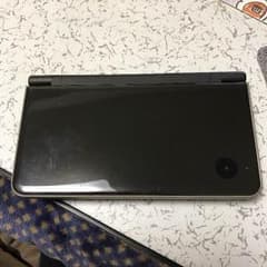 任天堂DSi LL本体のサムネイル