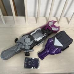仮面ライダーガッチャード　ヴァルバラッシャーとケミーライザーのセットのサムネイル