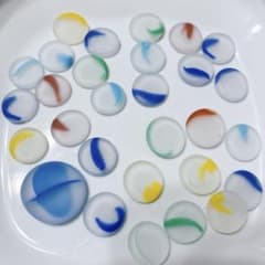 おはじき⑨ シーグラス　シー玉　ビー玉　おはじきのサムネイル