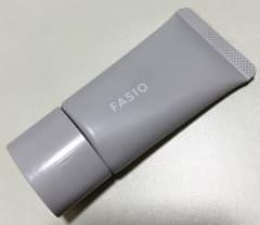 ファシオ　エアリーステイBBティントUV 01 ピンクベージュのサムネイル