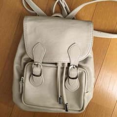美品♡ジュリアノジュリ♡ミニリュックのサムネイル