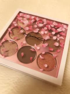MAC マック Boom Boom Bloom 桜 スモールアイシャドウのサムネイル