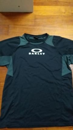 オークリーTシャツのサムネイル