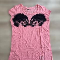 L.G.B. タイガー柄 半袖Tシャツ ピンク L.G.B. タイガー柄 半袖Tシャツ ピンク - メルカリ