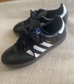 adidas Samba 黒 レザー スニーカーのサムネイル
