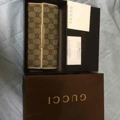 GUCCI財布のサムネイル