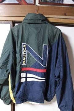 〈値下げ〉Nautica  古着 ナイロンジャケットのサムネイル