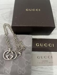 GUCCI シルバーダブルGロゴネックレス - メルカリ
