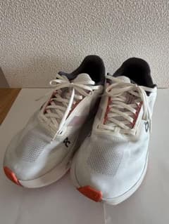 On Cloudsurfer Nextwideランニングシューズ25cm