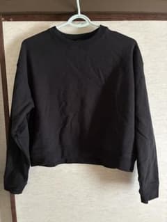 じゅん様専用UNIQLO ブラック クルーネック トレーナー L (レディース)のサムネイル