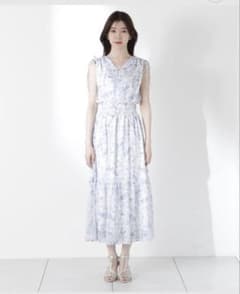 PROPORTION 花柄スリーブ付きマキシドレスのサムネイル
