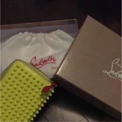 クリスチャンルブタン 財布のサムネイル