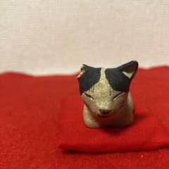 小さなハチワレ猫さん(=^ェ^=)のサムネイル