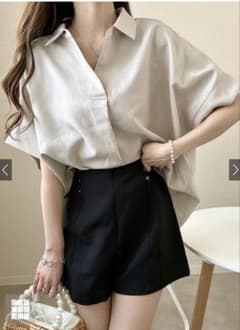 スキッパーブラウス ベージュ Fサイズ GRLのサムネイル