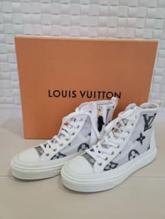 【LOUIS VUITTON 】 試着のみスニーカー EU37(23.5cm位) LOUIS VUITTON 】 試着のみスニーカー EU37(23.5cm位) - メルカリ