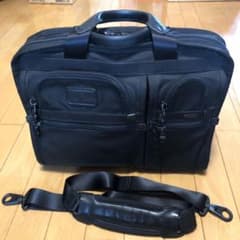 トゥミTUMI ビジネスバッグ　ブリーフケースのサムネイル