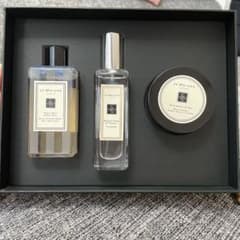 Jo MALONE LONDON イングリッシュ ペアー & フリージア コロンのサムネイル