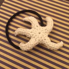 ハンドメイド☆スターフィッシュヘアゴムのサムネイル