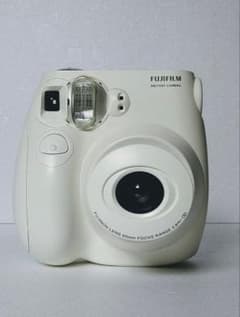 FUJI FILM INSTAX MINI7S ホワイトのサムネイル