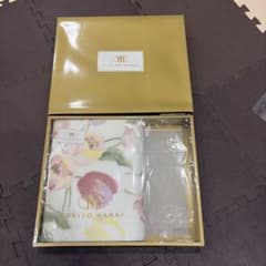 YUKIKO HANAI 花柄 バスタオル 60×120cm - メルカリ