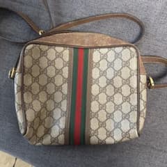 GUCCI オールドグッチ シェリーライン ショルダーバッグのサムネイル