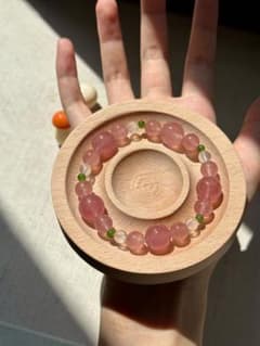 ピンク系天然石ブレスレット 透明感 グリーンアクセントのサムネイル