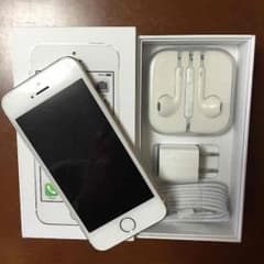 lucky様専用。iPhone5s 16GB ゴールドのサムネイル