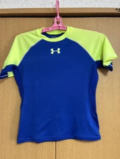 UNDER ARMOUR 半袖Tシャツ YMDサイズ
