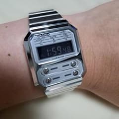 チープカシオ A100WE-7E CASIO デジタル腕時計 シルバー - メルカリ