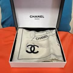 CHANEL シャネル スカーフのサムネイル