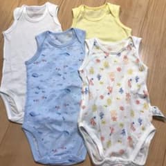 ユニクロ 肌着 ロンパース 80のサムネイル