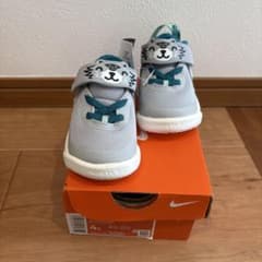 Nike ベビー スニーカー 4C 10cmのサムネイル
