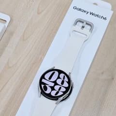 【国内版・美品】Galaxy Watch 6 ゴールド 40mmのサムネイル