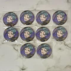 ツイステ フロイド 式典服 缶バッジのサムネイル