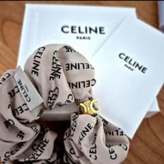 CELINE ロゴ入り シュシュ ベージュ【正規品】セリーヌ - メルカリ