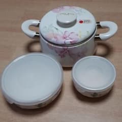 ホーロー両手鍋&保存容器(大)(小)　新品のサムネイル