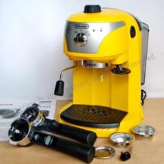 美品 デロンギ エスプレッソ・カプチーノメーカー EC221Y ラテアートに